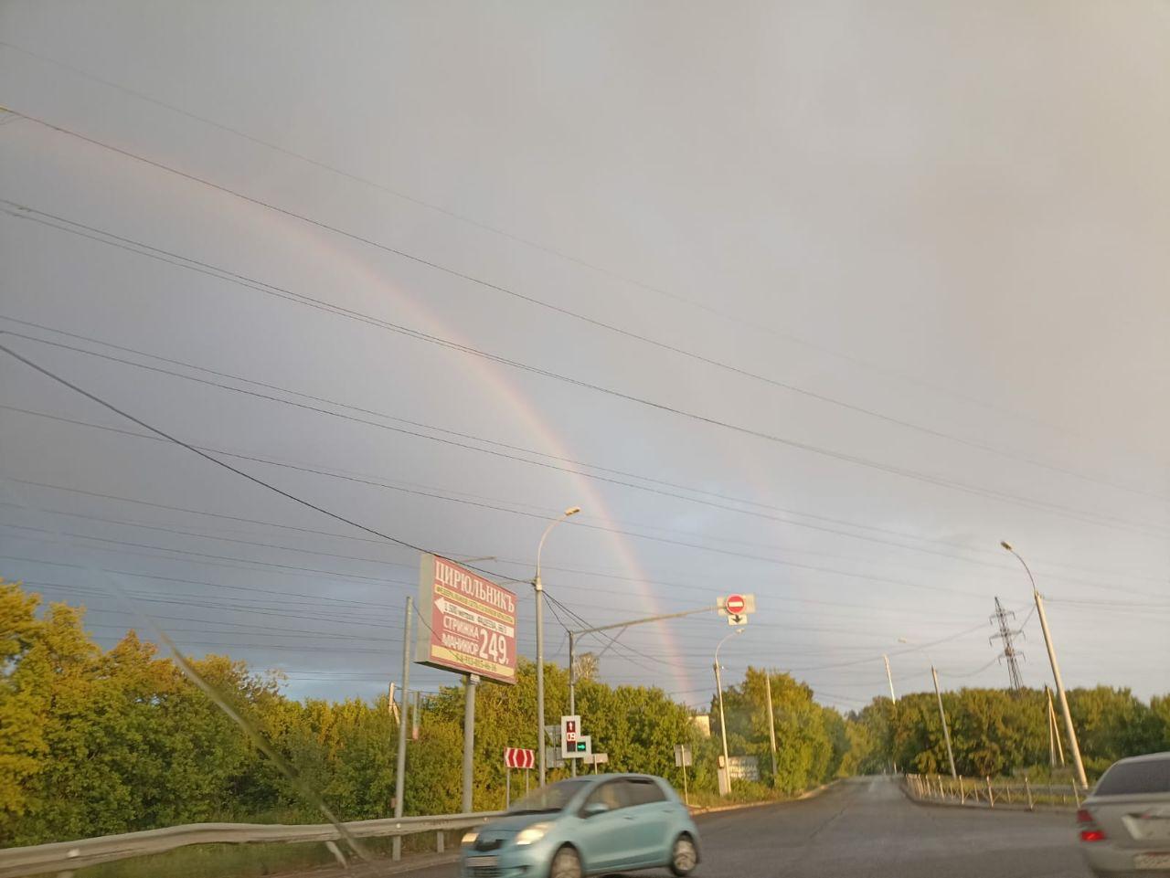 Фото Жители Новосибирска делятся фото двойной радуги после дождя 21 июня 7